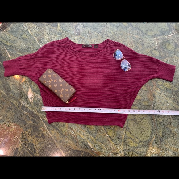 JW Style Women’s Top 🍒 - Picture 2 of 8